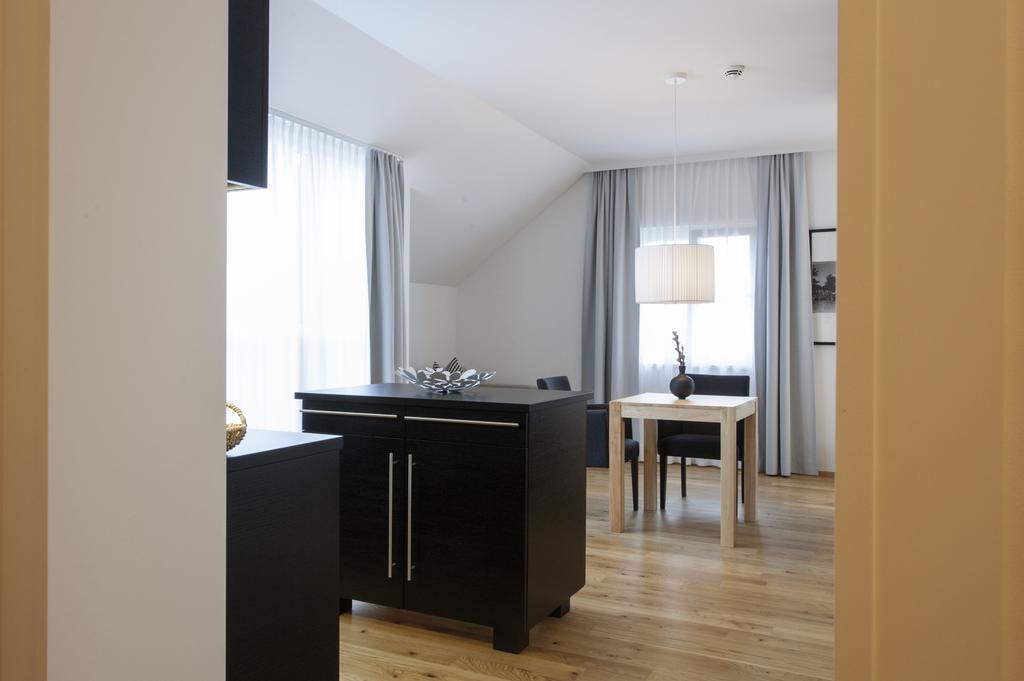 Boutique Hotel Aichinger Nussdorf am Attersee Quarto foto